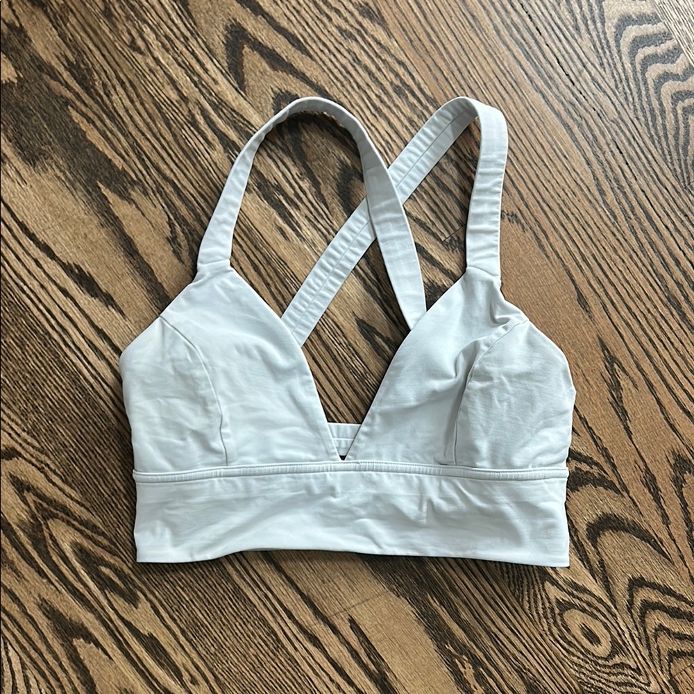 Lululemon White Crisscross Strappy Bralette - Women Intimates Sz 8